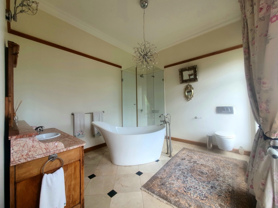 8 Bedroom Property for Sale in Mooikloof Equestrian Estate Gauteng