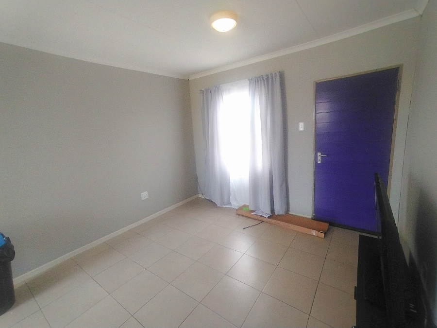 2 Bedroom Property for Sale in Selcourt Gauteng