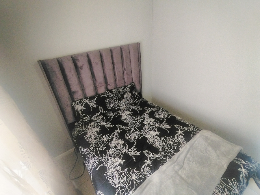 2 Bedroom Property for Sale in Selcourt Gauteng