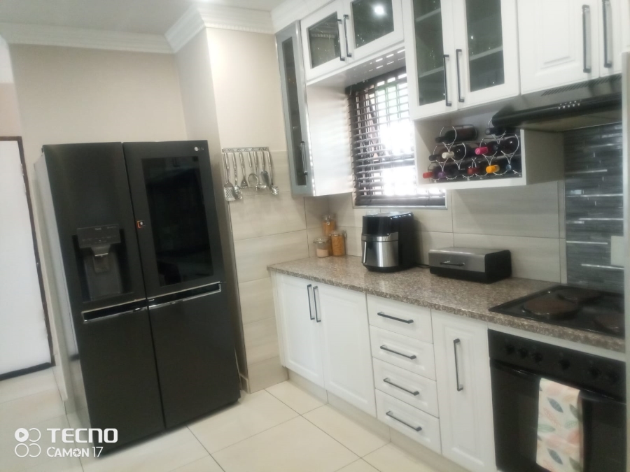 3 Bedroom Property for Sale in Pretoria North Gauteng
