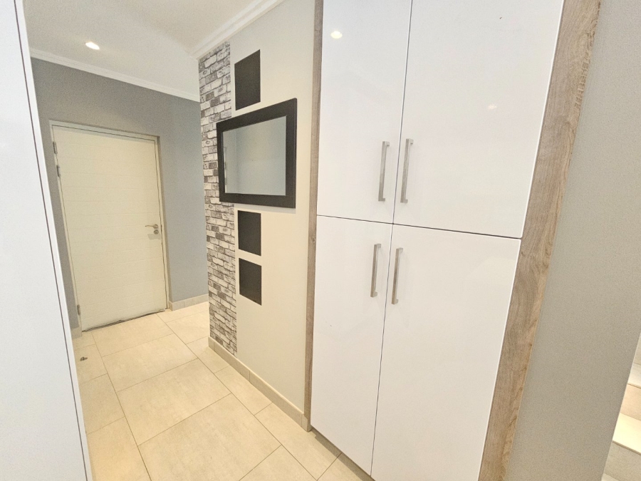 To Let 4 Bedroom Property for Rent in Morningside Gauteng