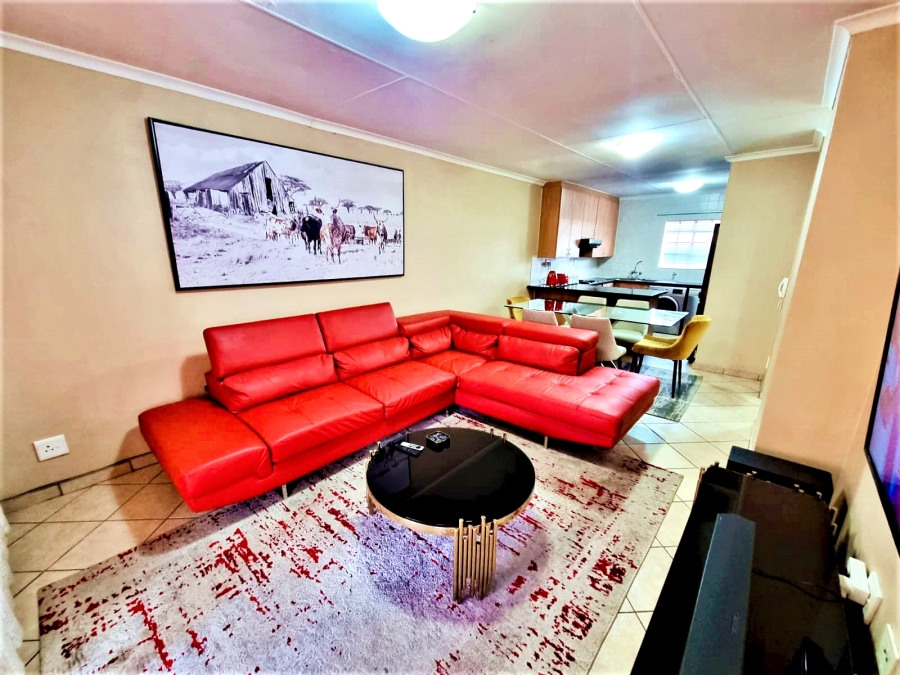 2 Bedroom Property for Sale in Pretorius Park Gauteng