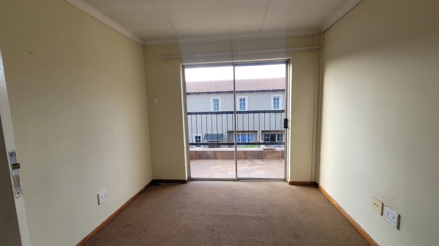 3 Bedroom Property for Sale in Annlin Gauteng