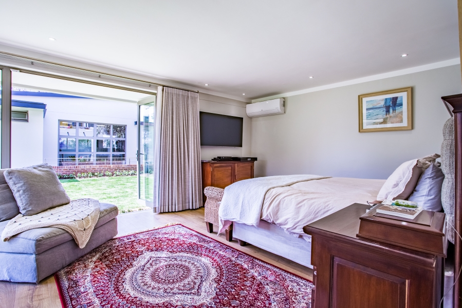 6 Bedroom Property for Sale in Waterkloof Gauteng