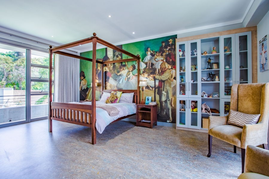 6 Bedroom Property for Sale in Waterkloof Gauteng