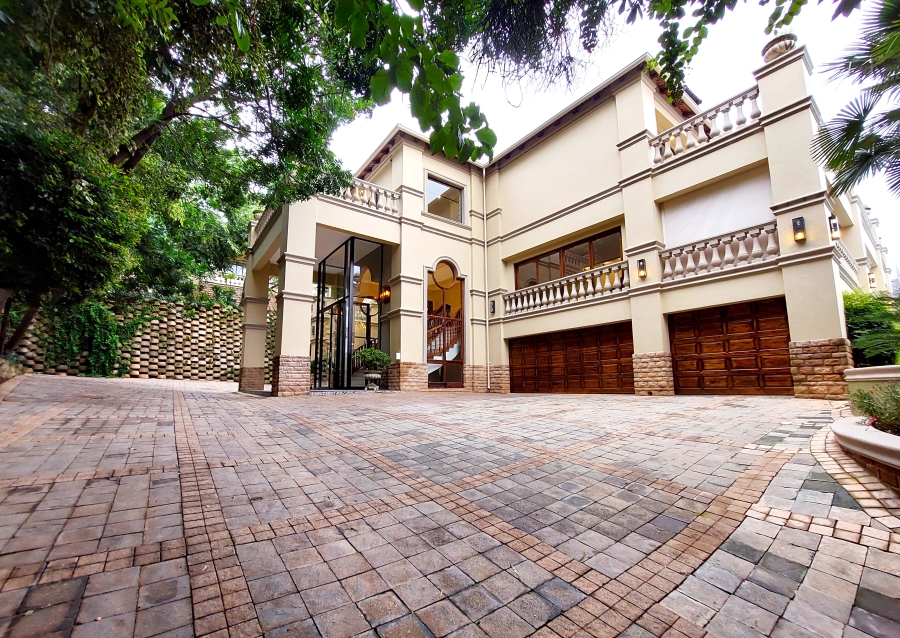 5 Bedroom Property for Sale in Waterkloof Ridge Gauteng