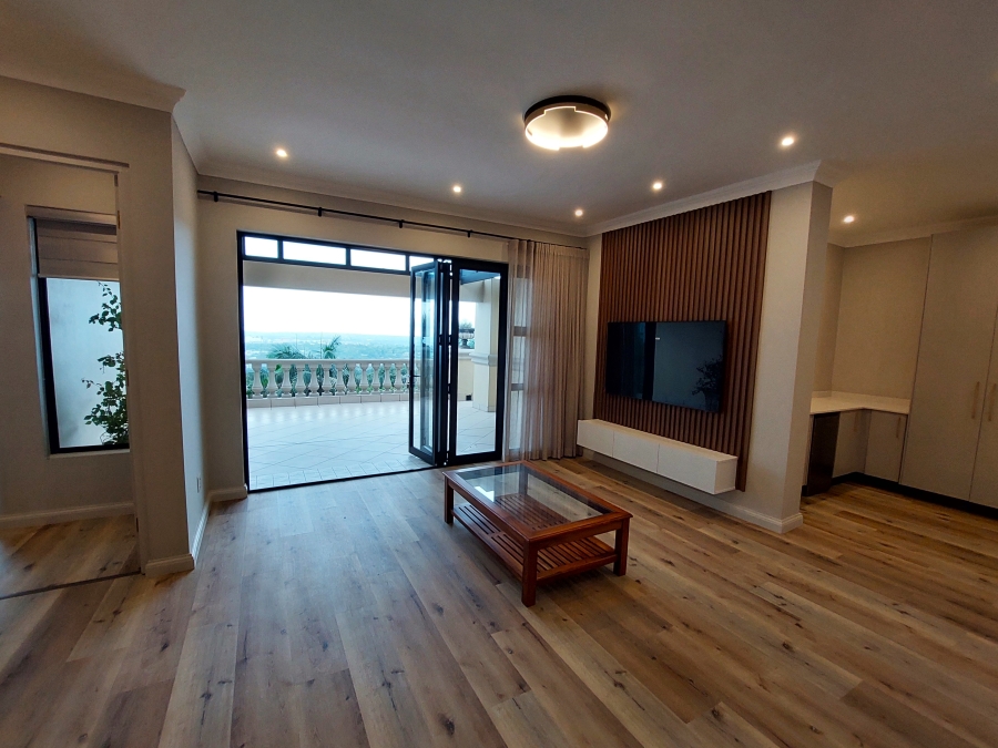 5 Bedroom Property for Sale in Waterkloof Ridge Gauteng