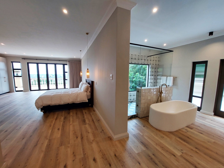 5 Bedroom Property for Sale in Waterkloof Ridge Gauteng