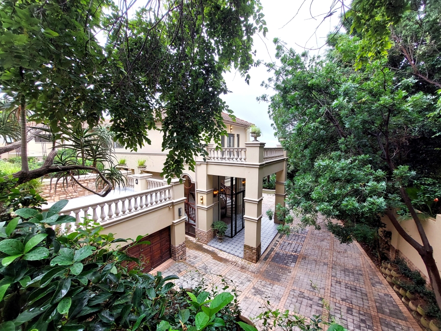 5 Bedroom Property for Sale in Waterkloof Ridge Gauteng