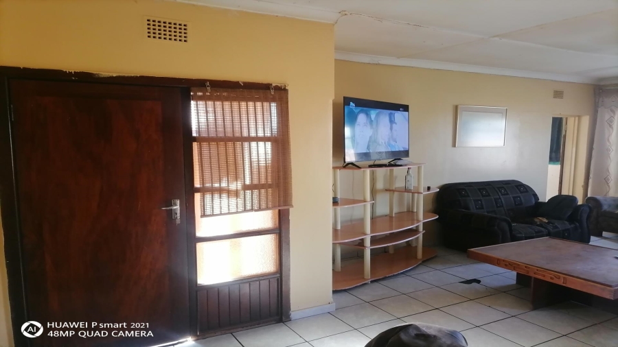 5 Bedroom Property for Sale in Homer Gauteng