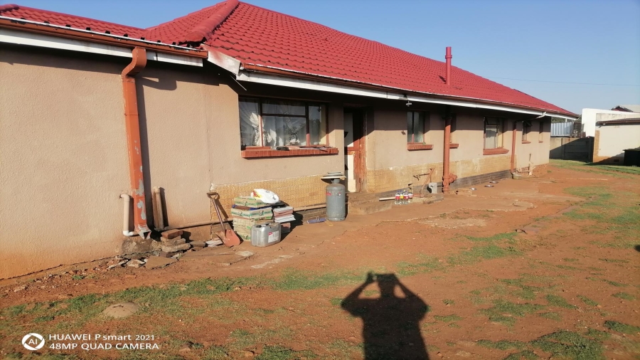 5 Bedroom Property for Sale in Homer Gauteng
