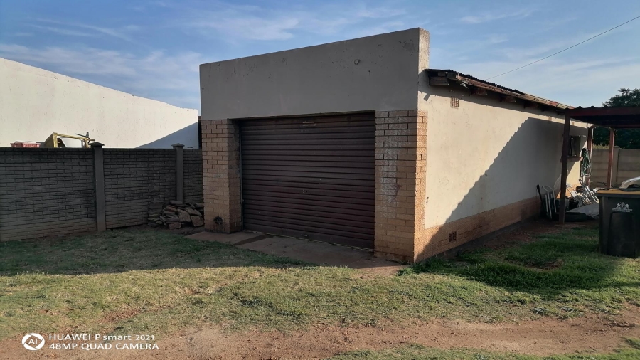 5 Bedroom Property for Sale in Homer Gauteng