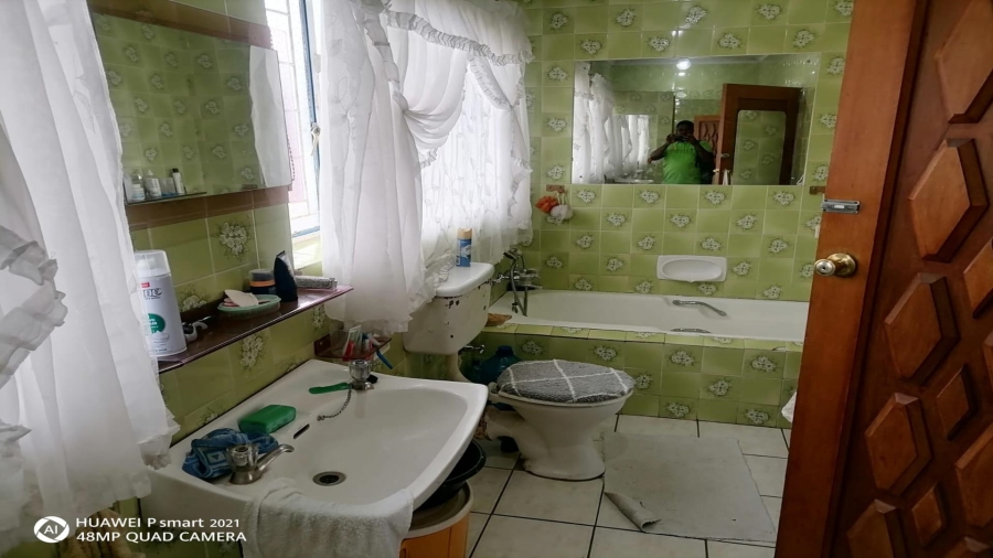 4 Bedroom Property for Sale in Steel Park Gauteng