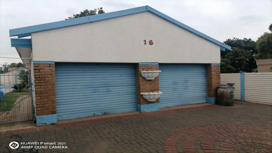 4 Bedroom Property for Sale in Steel Park Gauteng