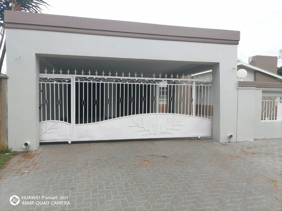 3 Bedroom Property for Sale in Vanderbijlpark SW 1 Gauteng