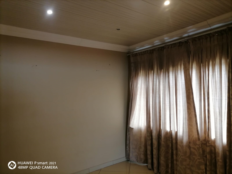 3 Bedroom Property for Sale in Vanderbijlpark SW 1 Gauteng