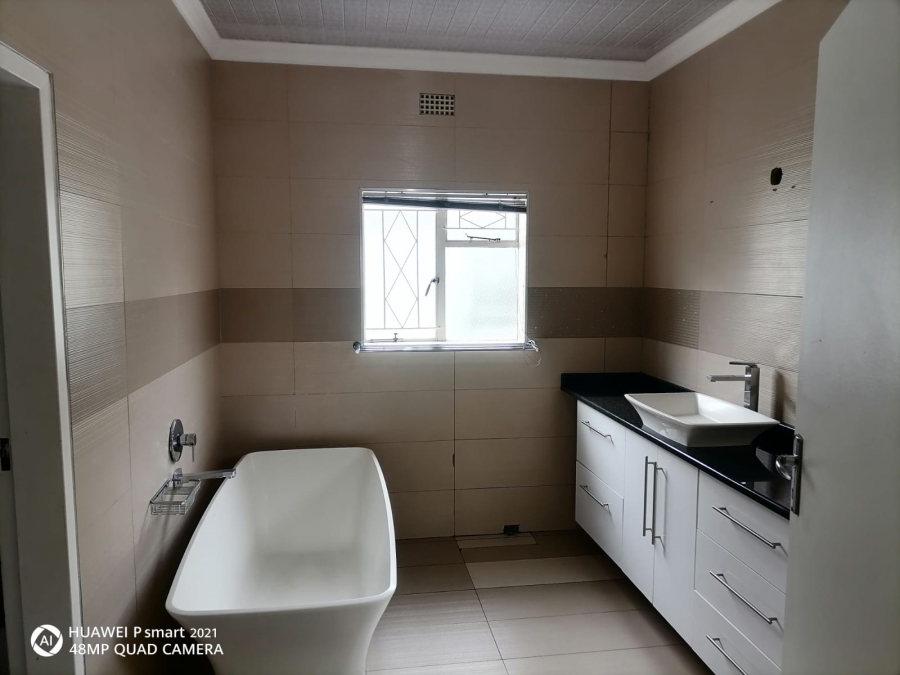 3 Bedroom Property for Sale in Vanderbijlpark SW 1 Gauteng