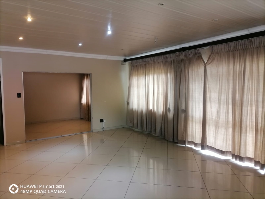 3 Bedroom Property for Sale in Vanderbijlpark SW 1 Gauteng