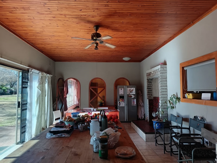 5 Bedroom Property for Sale in Three Rivers Gauteng