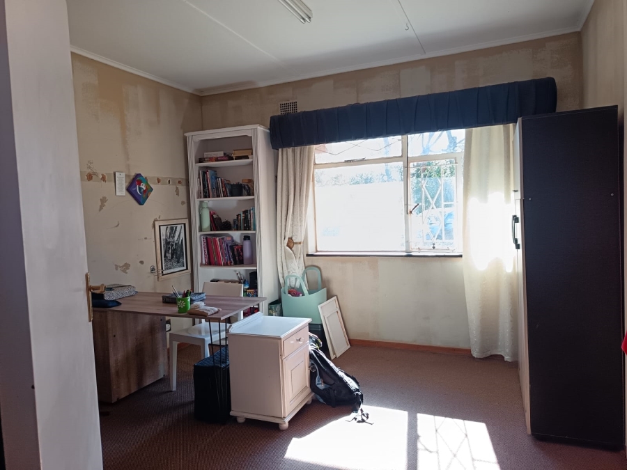 5 Bedroom Property for Sale in Three Rivers Gauteng