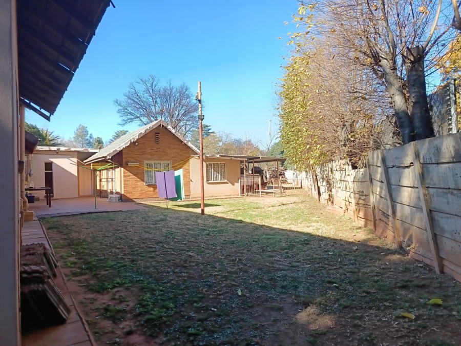 5 Bedroom Property for Sale in Three Rivers Gauteng
