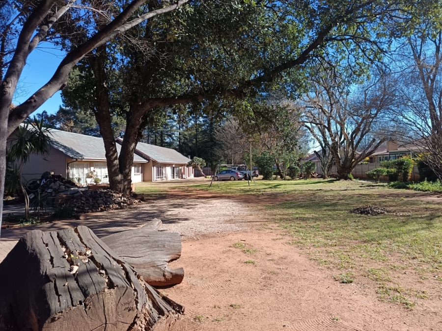 5 Bedroom Property for Sale in Three Rivers Gauteng