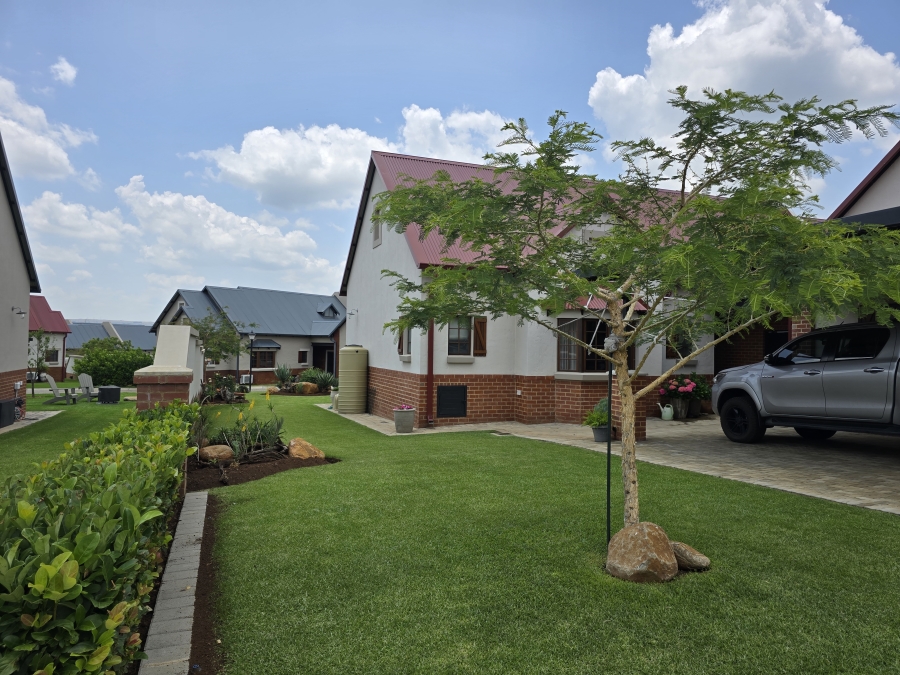 3 Bedroom Property for Sale in Waterlake Farm Lifestyle Estate Gauteng