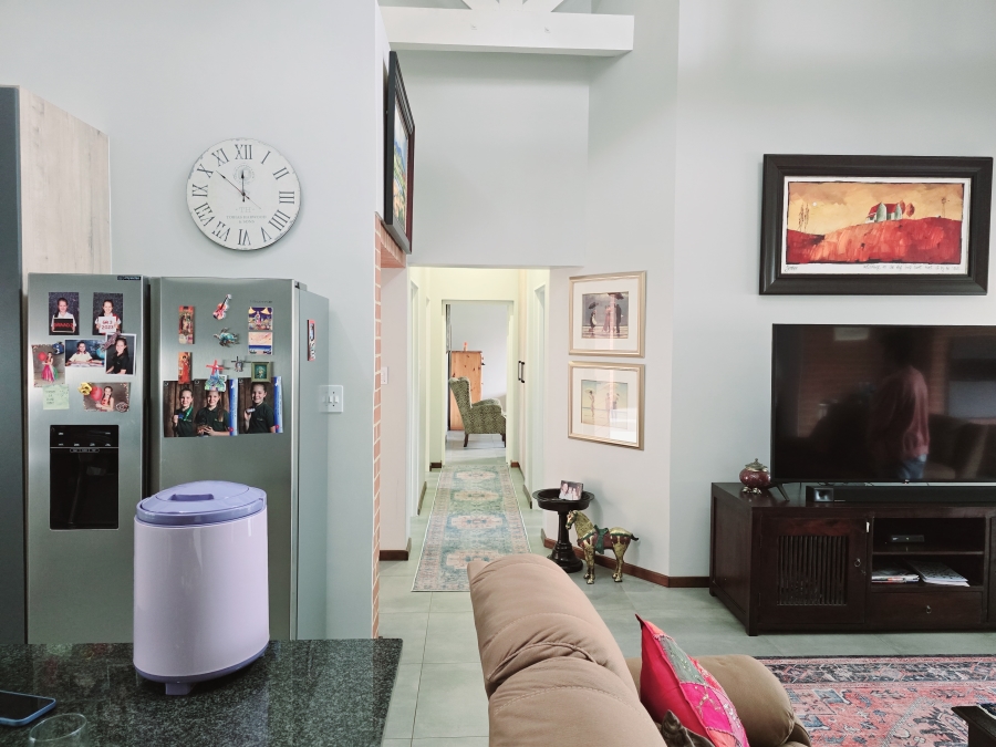 3 Bedroom Property for Sale in Waterlake Farm Lifestyle Estate Gauteng