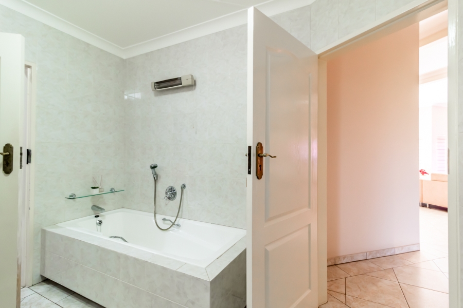 4 Bedroom Property for Sale in Montana Park Gauteng