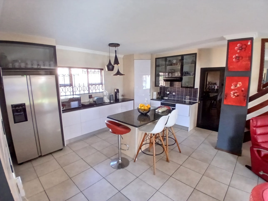 3 Bedroom Property for Sale in Silver Lakes Gauteng