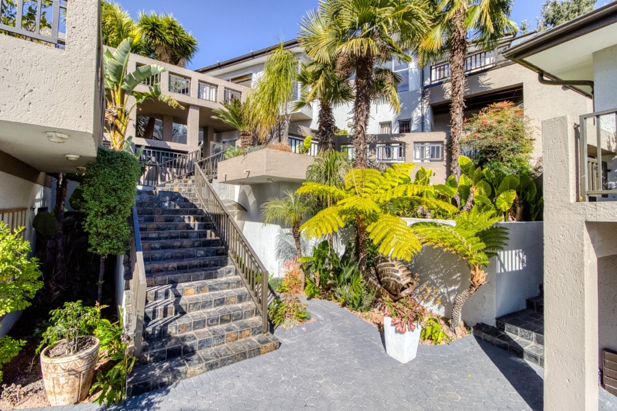 4 Bedroom Property for Sale in Quellerina Gauteng