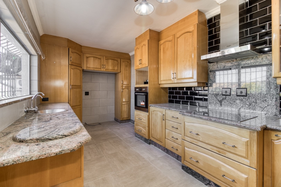 4 Bedroom Property for Sale in Quellerina Gauteng