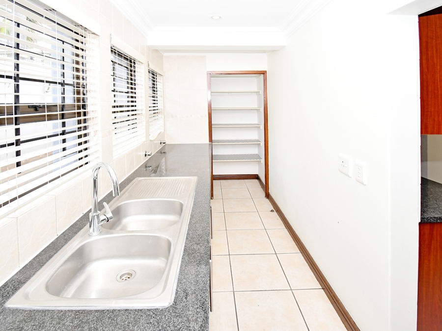 To Let 3 Bedroom Property for Rent in Morningside Gauteng
