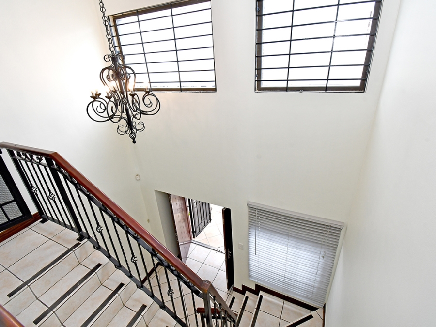 To Let 3 Bedroom Property for Rent in Morningside Gauteng