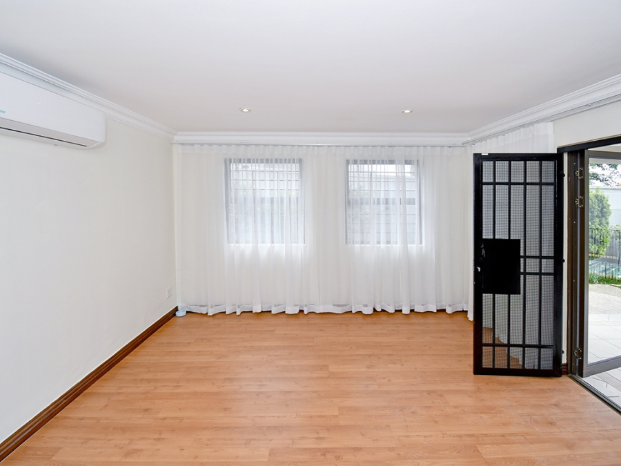 To Let 3 Bedroom Property for Rent in Morningside Gauteng