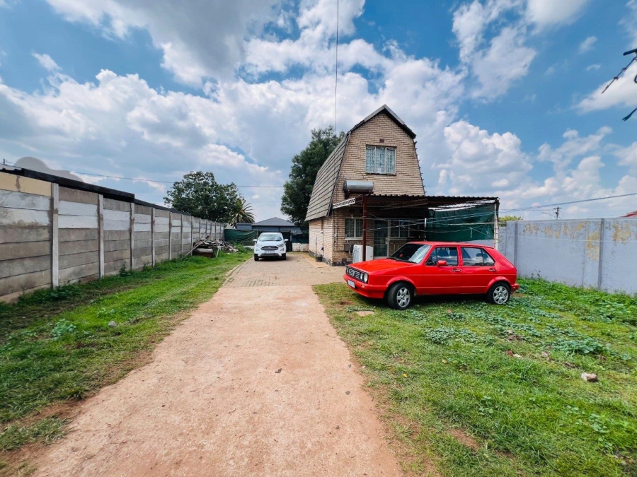 5 Bedroom Property for Sale in Whiteridge Gauteng