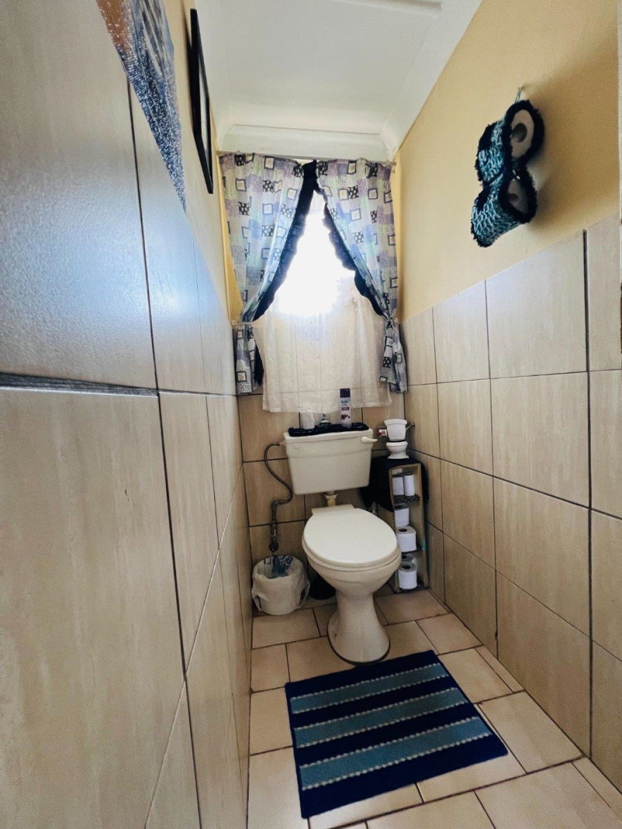 5 Bedroom Property for Sale in Whiteridge Gauteng