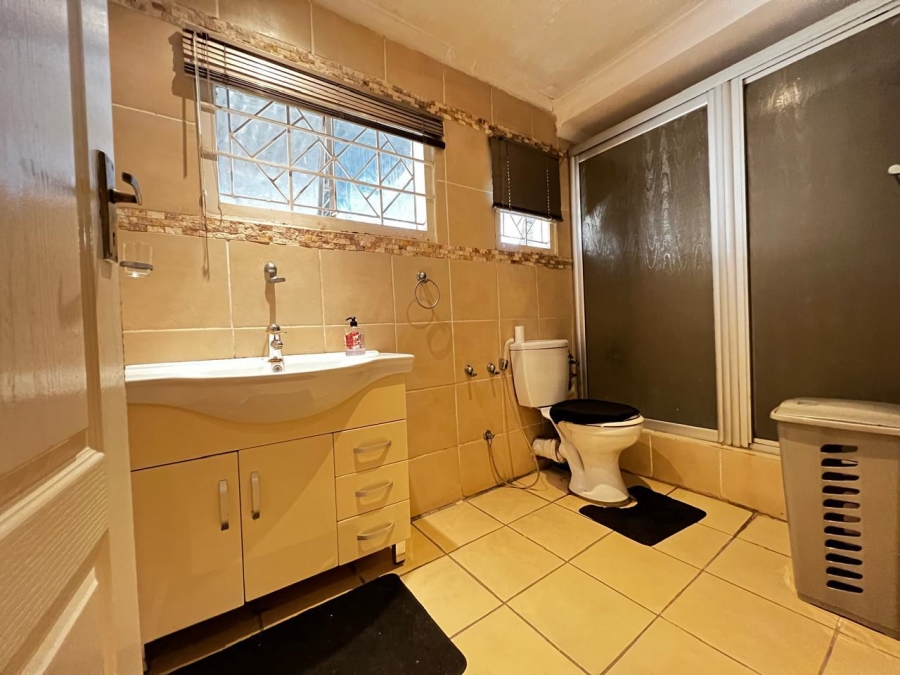 4 Bedroom Property for Sale in Marlboro Gardens Gauteng
