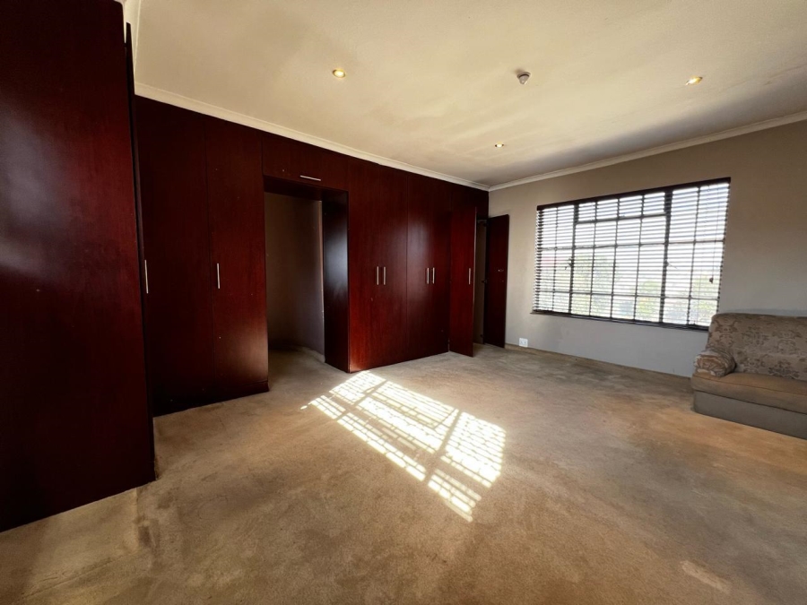 4 Bedroom Property for Sale in Marlboro Gardens Gauteng