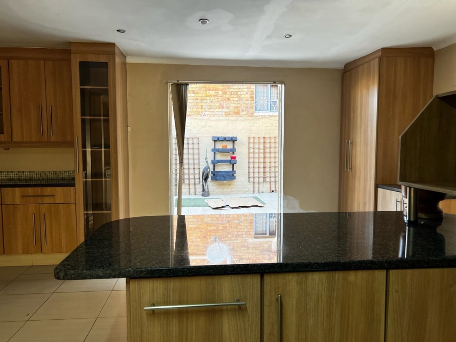 4 Bedroom Property for Sale in Marlboro Gardens Gauteng