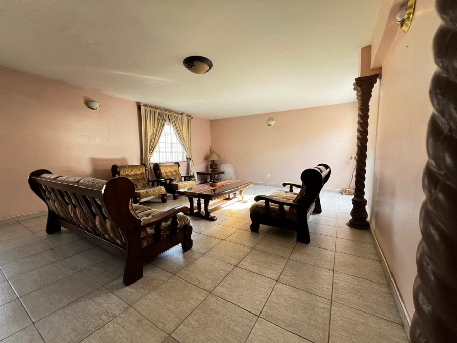 4 Bedroom Property for Sale in Marlboro Gardens Gauteng