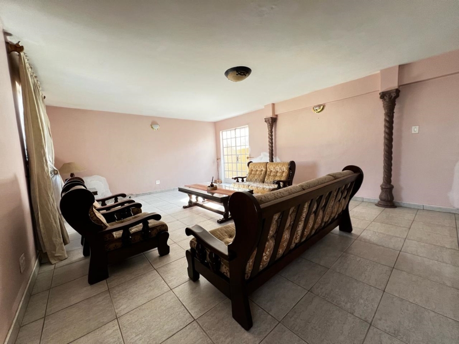 4 Bedroom Property for Sale in Marlboro Gardens Gauteng