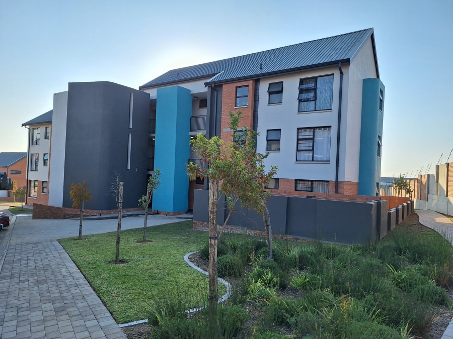 2 Bedroom Property for Sale in Amberfield Gauteng