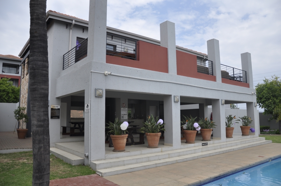 2 Bedroom Property for Sale in Barbeque Downs Gauteng