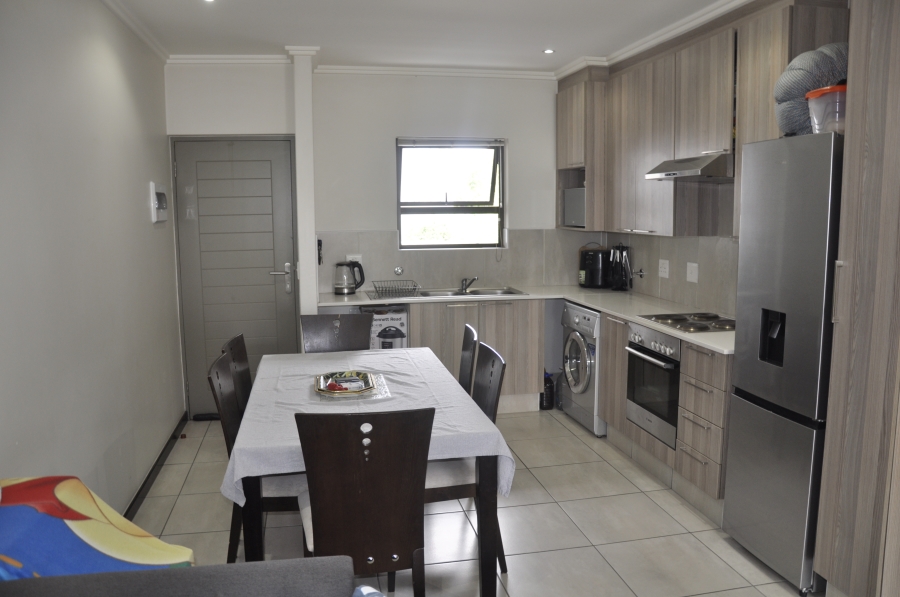 2 Bedroom Property for Sale in Barbeque Downs Gauteng