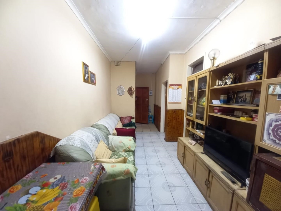 7 Bedroom Property for Sale in Actonville Gauteng