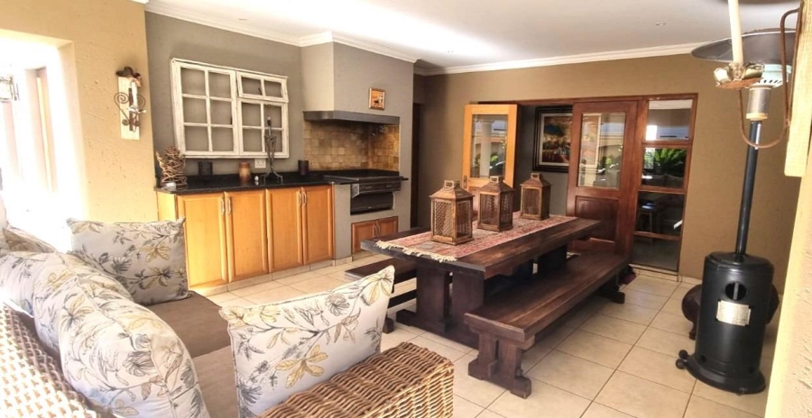 4 Bedroom Property for Sale in Beyers Park Gauteng