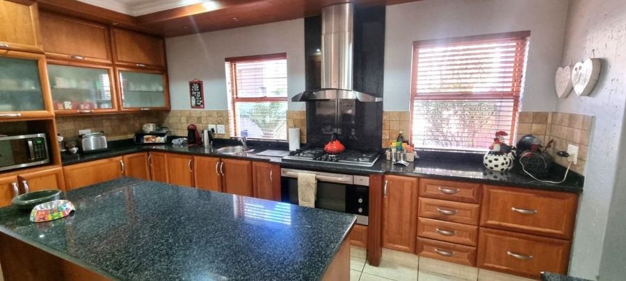 4 Bedroom Property for Sale in Beyers Park Gauteng