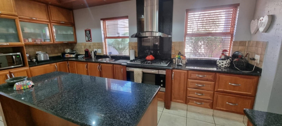 4 Bedroom Property for Sale in Beyers Park Gauteng