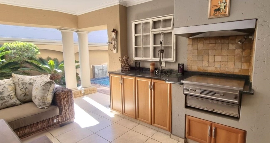 4 Bedroom Property for Sale in Beyers Park Gauteng